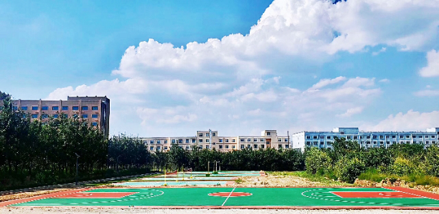 去甘肃秦陇技工学校学汽车维修？